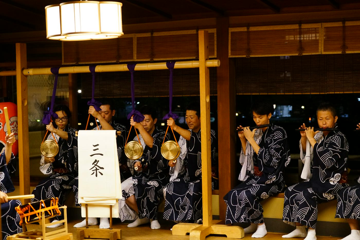 現役の料理人の方たちが日本料理の発展や京都の食文化の振興に貢献するための活動「京都料理芽生会」。その京都料理芽生会が提供する’’本物に触れる”京の食文化体験プロジェクト - KYOTO 365 - 月毎に料亭の特色を盛り込んだ内容に仕上げました。
