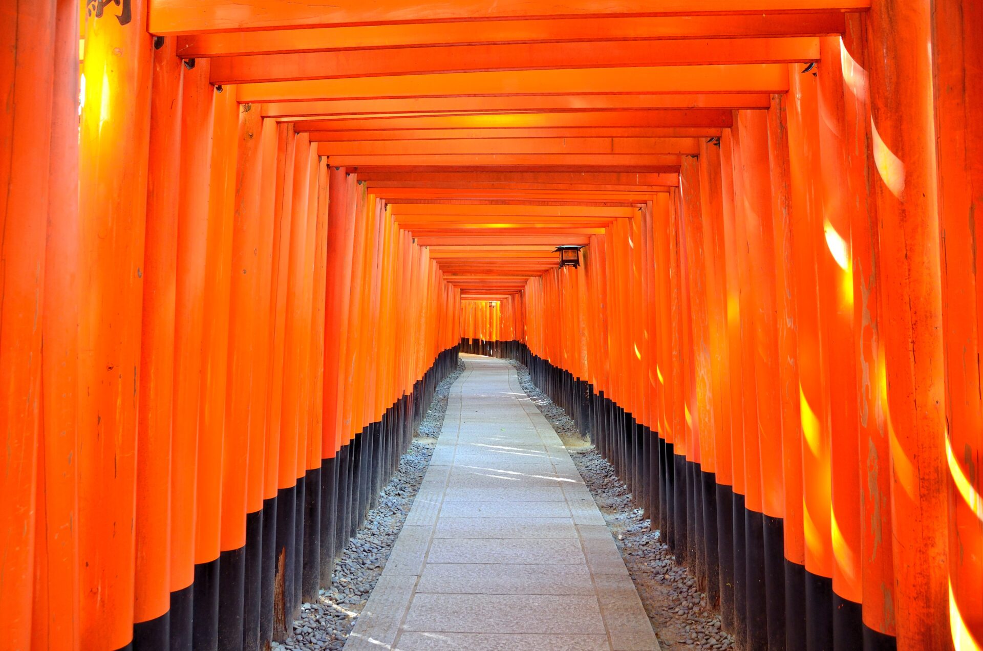 Fushimi Inari-taisha Shrine Senbon-torii (Thousand torii)