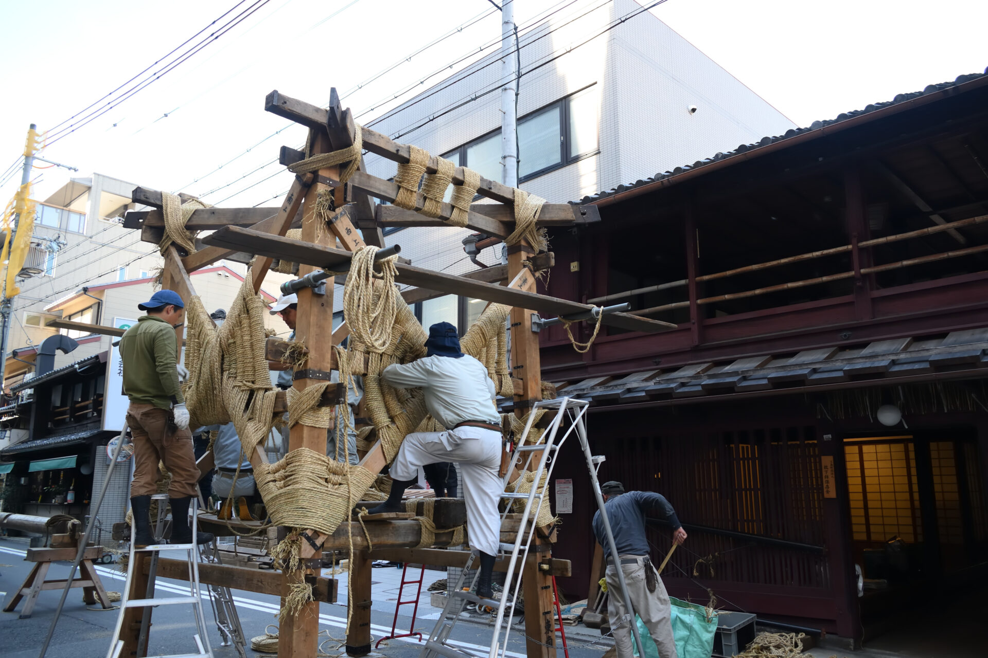 山建て・鉾建て